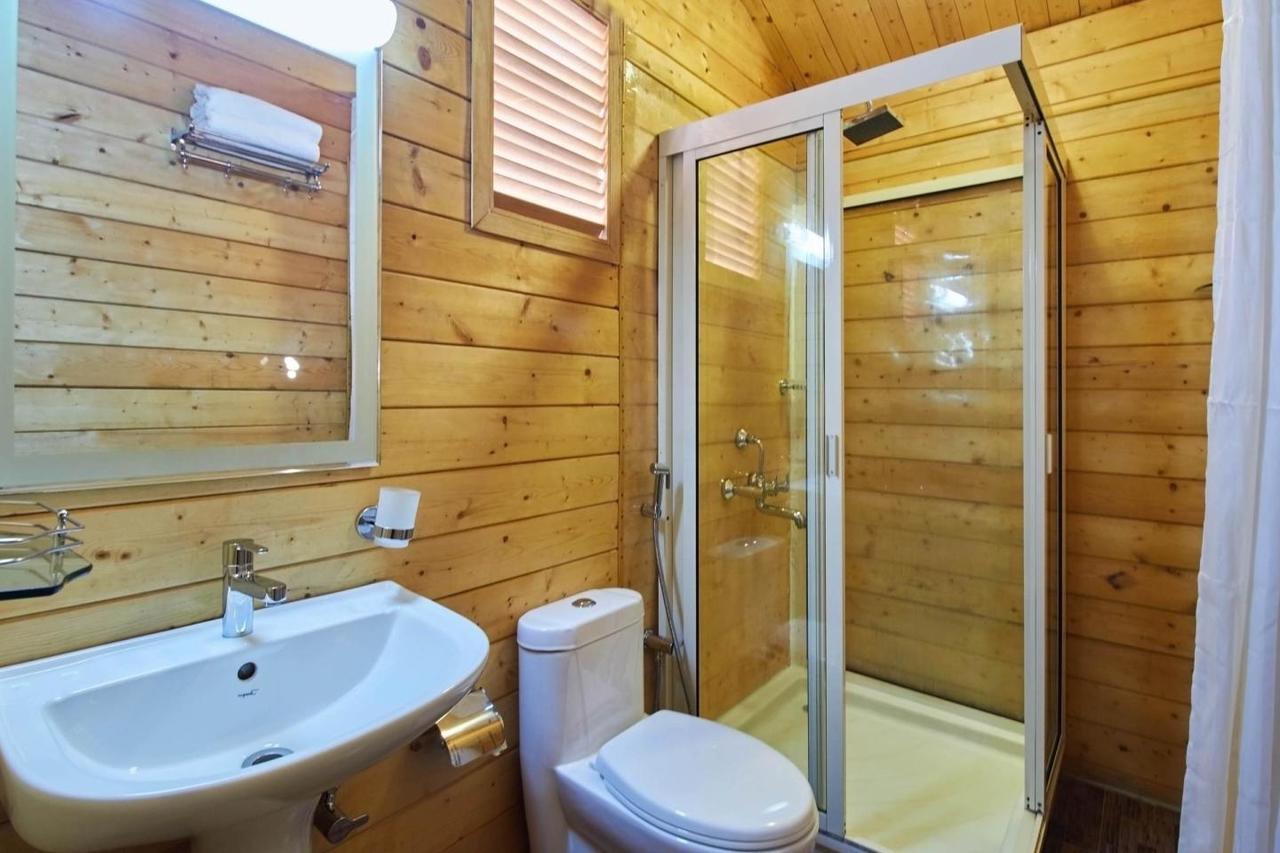 Tiara Fiesta Beach Cottages Morjim Dış mekan fotoğraf
